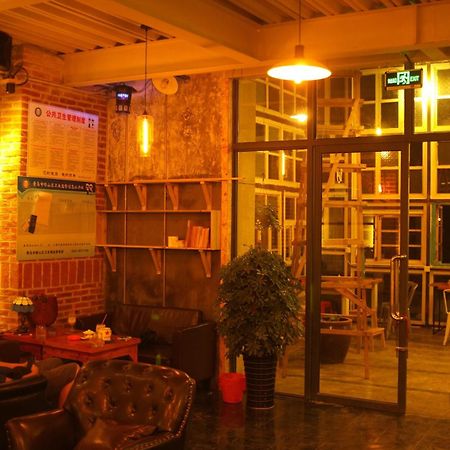Hostel Marina Qingdao Exterior photo